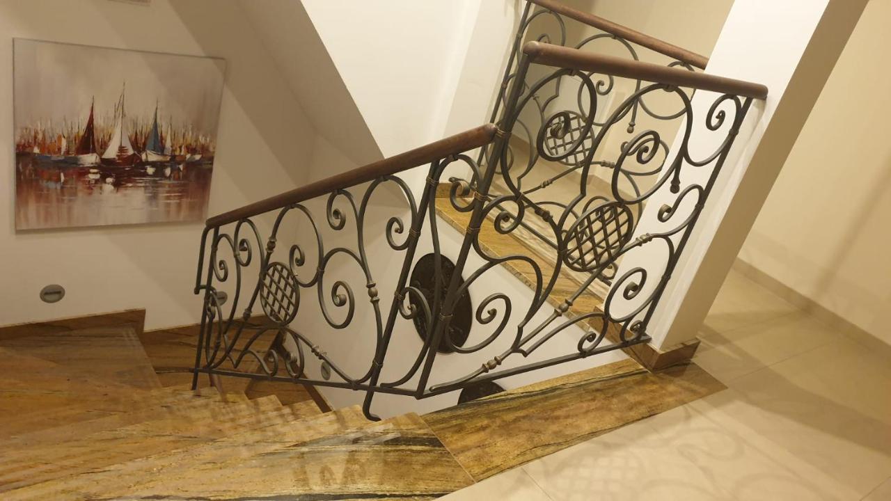 Villa Taan Royal Rewal Luaran gambar